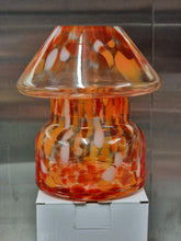 Load image into Gallery viewer, Seconds mushroom vase
